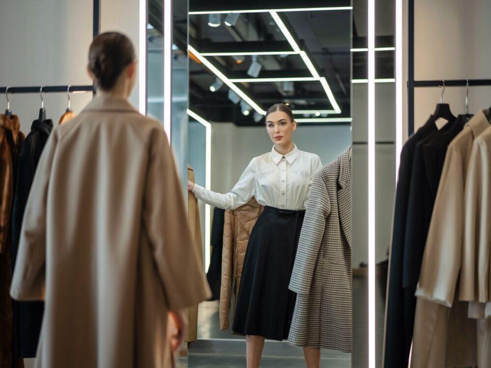 Stylizacja płaszcza dla figury