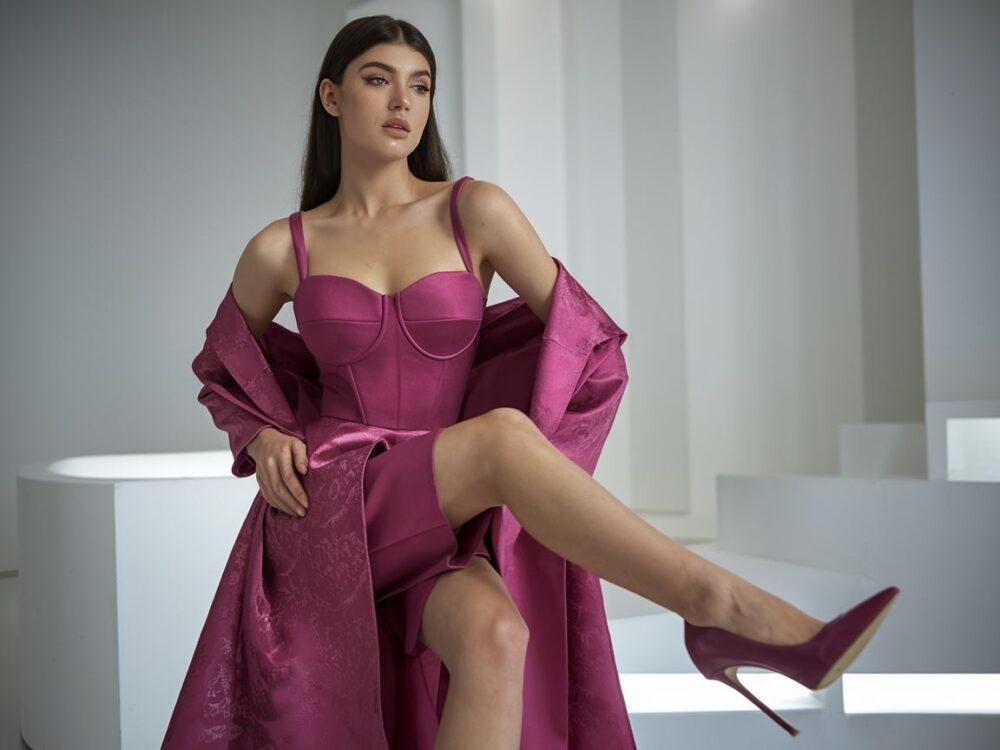 szpilki do fuksjowej sukienki